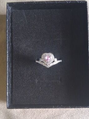Pink Center Halo Ring with V-Shaped Accent - Women Jewelry